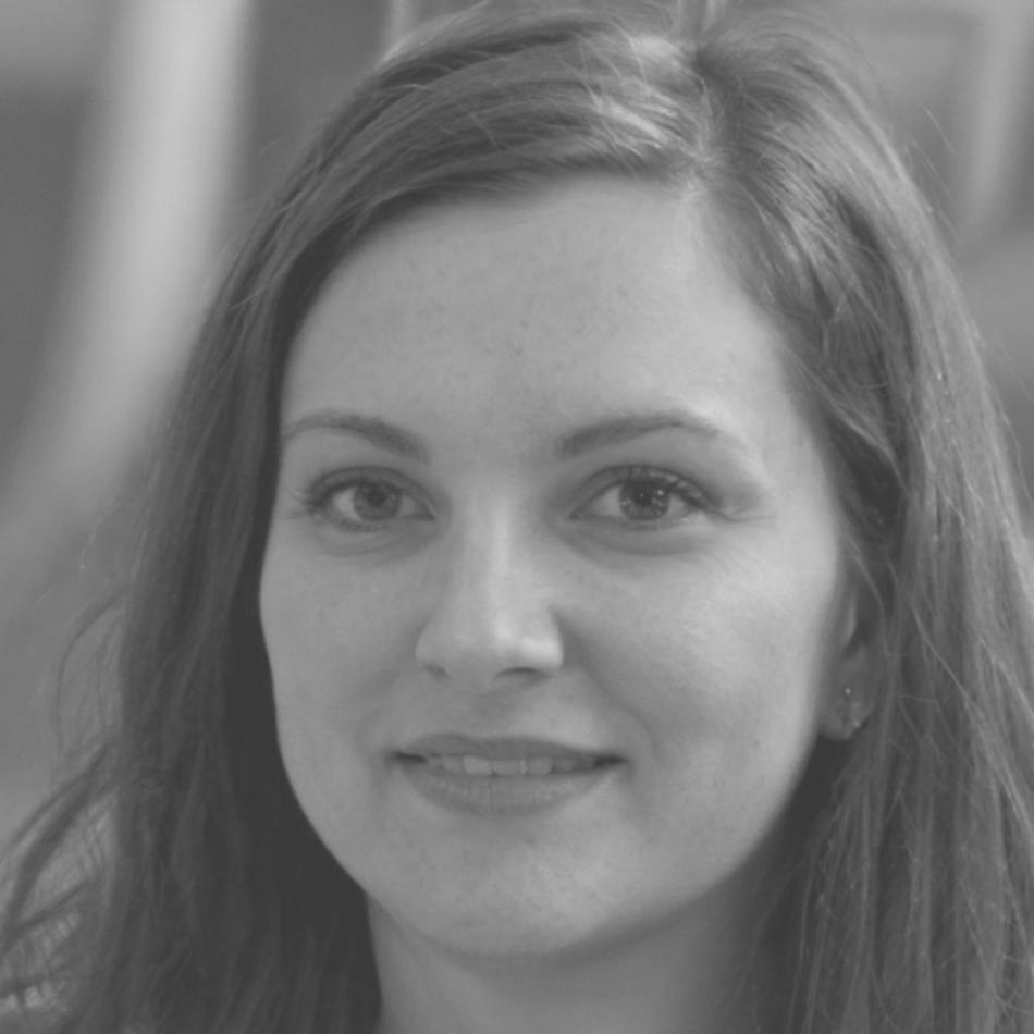Ayşe Yılmaz - Finansal Stratejist